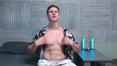 puremenshape online show from June 27, 1:50 pm