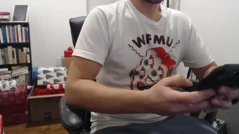 Purple Mountains online show from December 24, 9:00 pm