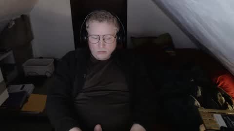 pussylovercb online show from February 6, 9:12 pm