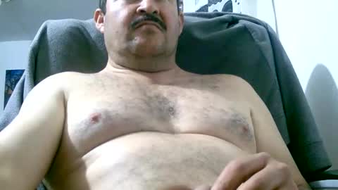 Snapshot of querubinrebelde chatting on February 16, 1:05 am Don Ramon online show from February 16, 1:05 am