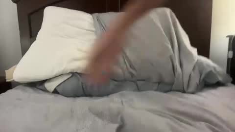 quickonenight657 online show from March 6, 4:59 pm