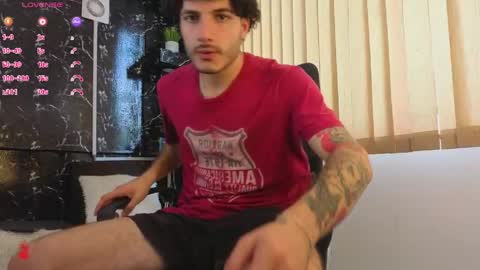 R A F A E L online show from April 14, 9:25 pm