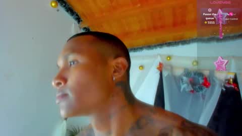 Andres H online show from February 25, 8:43 pm