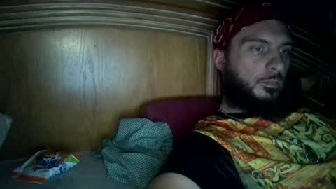 Snapshot of raidersman757 chatting on October 30, 5:09 am hitman online show from October 30, 5:09 am