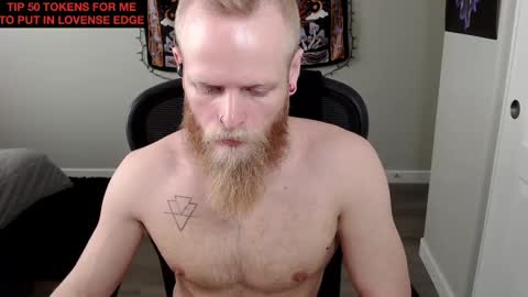 Snapshot of randyroderick chatting on February 11, 8:42 pm Randy Rod online show from February 11, 8:42 pm