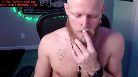 Snapshot of randyroderick chatting on December 15, 6:07 am Randy Rod online show from December 15, 6:07 am