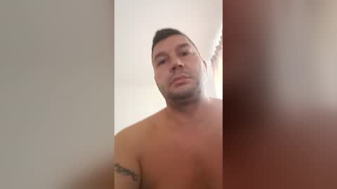 raoul_adi online show from August 5, 6:29 am