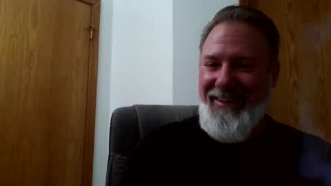 Snapshot of rascal_0073 chatting on January 12, 4:31 am rascal_0073 online show from January 12, 4:31 am