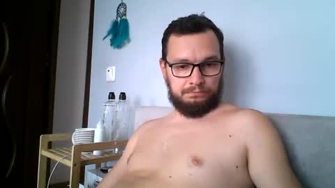 raulm32 online show from July 15, 10:33 am