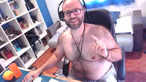 Snapshot of ravingr3d3 chatting on October 1, 3:27 pm ravingr3d3 online show from October 1, 3:27 pm