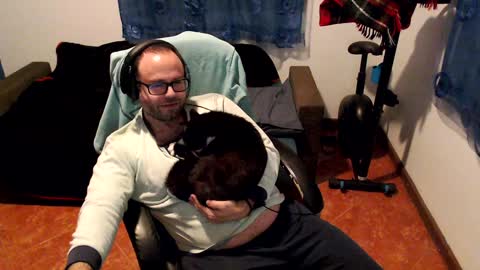Snapshot of ravingr3d3 chatting on January 26, 1:31 am ravingr3d3 online show from January 26, 1:31 am