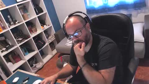 Snapshot of ravingr3d3 chatting on September 29, 8:13 am ravingr3d3 online show from September 29, 8:13 am