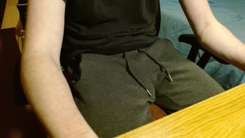 Scrappy Coco online show from December 15, 4:20 am