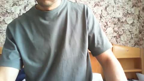 reliable_12 online show from May 19, 1:39 pm