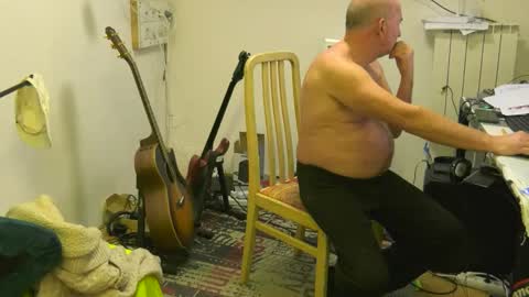 renefr online show from November 24, 7:20 am