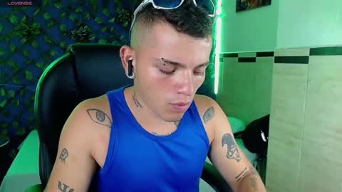 R E N E  online show from February 11, 3:50 am