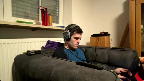 reversal0480 online show from January 11, 12:53 pm