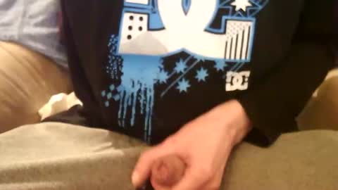 Mark online show from December 6, 11:44 am