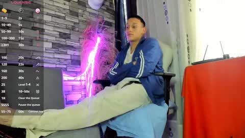 reymasterhot online show from October 7, 9:30 pm