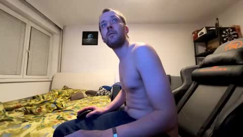 ricciardio online show from November 2, 10:14 pm