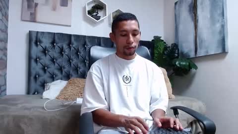 richar_voller online show from September 29, 11:19 am