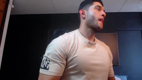 Ricardo online show from December 4, 2:13 pm