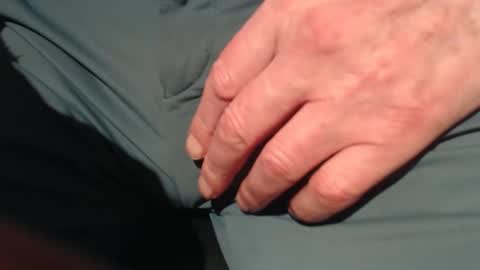 richarder7 online show from December 1, 8:12 pm