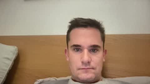 londongent online show from October 6, 8:41 am