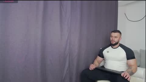 rickymiami1 online show from March 1, 9:14 pm