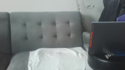 ridemehigh1 online show from February 28, 11:37 pm