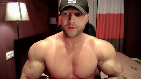 rikadler online show from November 25, 3:36 pm