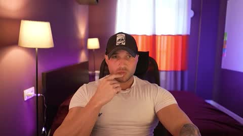 rikadler online show from March 21, 11:14 am