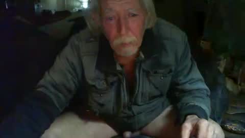 riveratggg online show from April 23, 7:05 pm