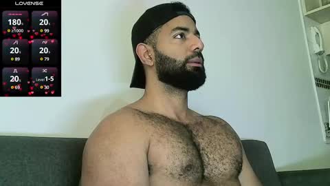 SebasRoa online show from January 13, 3:47 pm