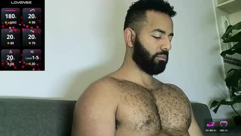 SebasRoa online show from December 23, 3:01 pm