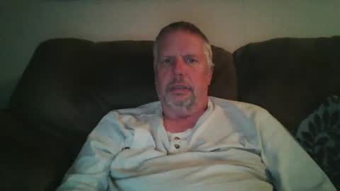 Snapshot of rob9271963 chatting on January 24, 1:03 am Rob online show from January 24, 1:03 am