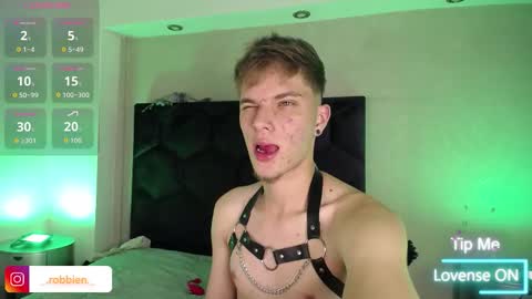 Robbin online show from March 25, 5:22 am