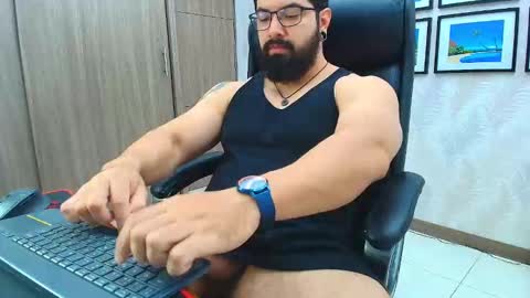 Robby online show from February 2, 3:38 am