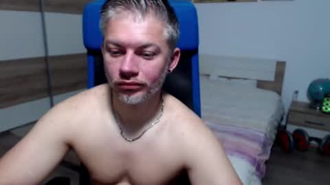 robbyshawz online show from May 30, 5:18 am