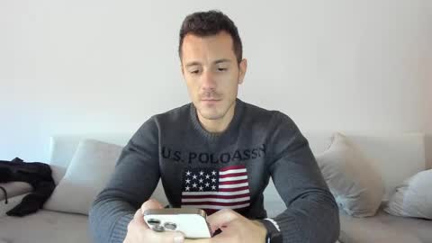 roberto4ever online show from February 10, 1:55 pm