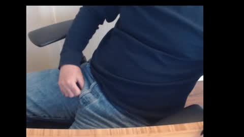 Snapshot of robidan6923 chatting on February 28, 3:04 pm robidan6923 online show from February 28, 3:04 pm