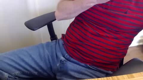 Snapshot of robidan6923 chatting on October 27, 3:36 pm robidan6923 online show from October 27, 3:36 pm