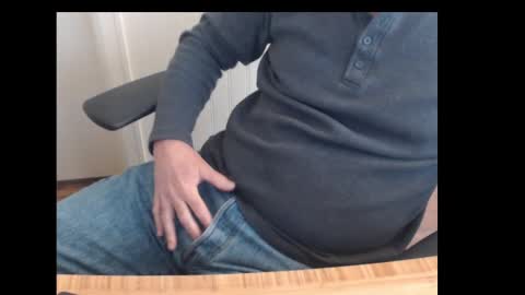 Snapshot of robidan6923 chatting on March 3, 5:45 pm robidan6923 online show from March 3, 5:45 pm