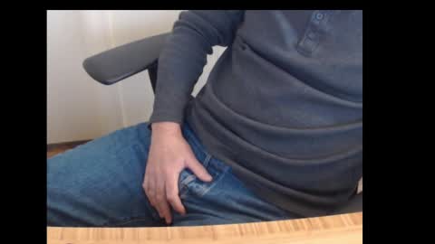 Snapshot of robidan6923 chatting on January 30, 5:28 pm robidan6923 online show from January 30, 5:28 pm