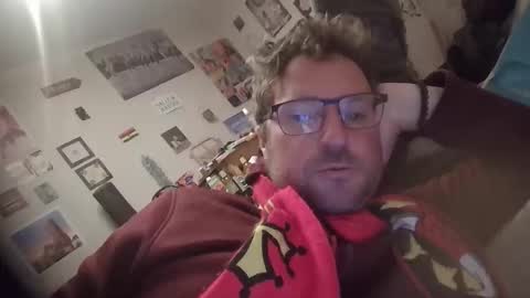 robinouhot online show from April 12, 5:20 am