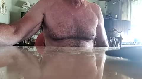 robke1966 online show from July 5, 6:42 am
