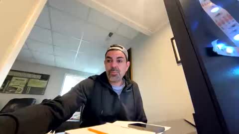 roblatino12 online show from December 16, 5:31 pm