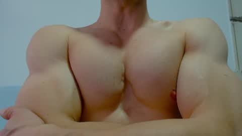 rocky muscle online show from July 1, 7:58 pm
