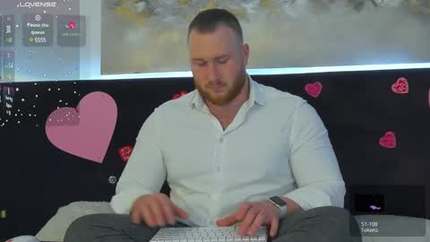 Roddy online show from February 9, 1:35 pm