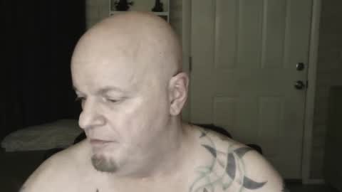 roinaz online show from March 2, 2:04 pm